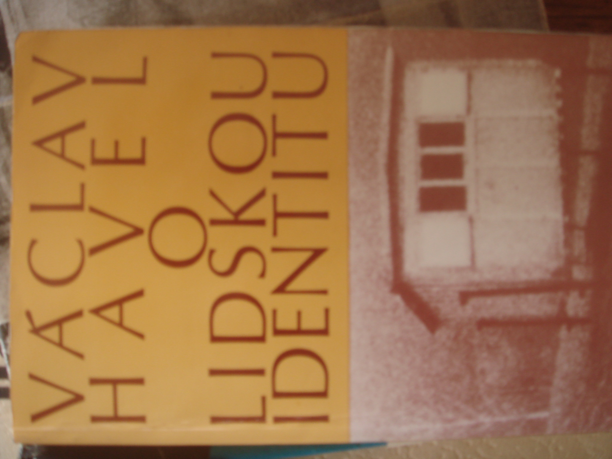 zobrazit detail knihy Havel, Vclav: O lidskou identitu