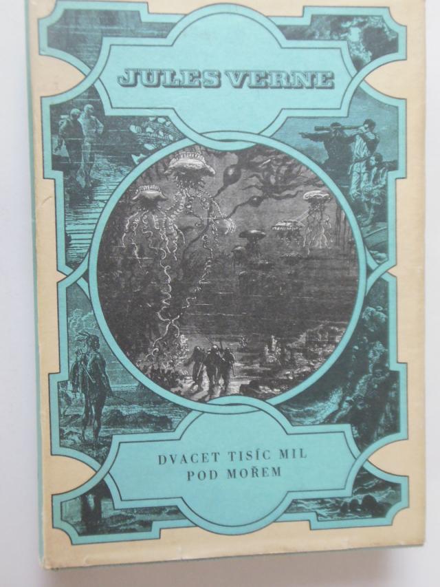 zobrazit detail knihy Verne, Jules: Dvacet tisc mil pod moem 1975